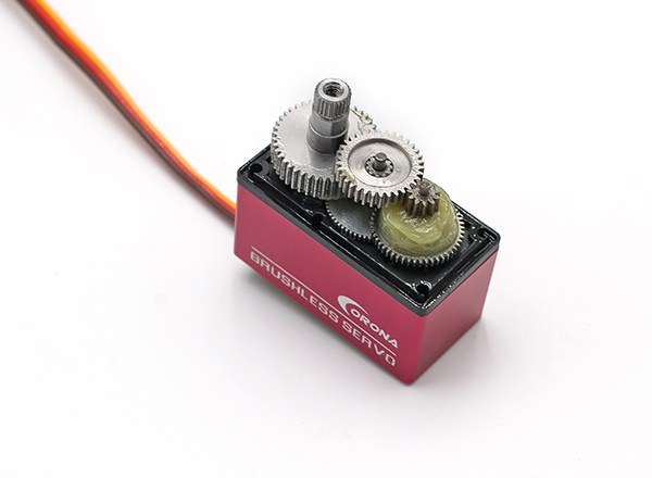 Corona BL6168 Standard Digital Servo Brushless Metal Gear 32kg / 0.14sec / 63.6g / 6.4V for RC AirPlane UAV drone